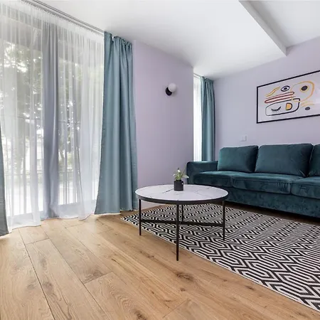 Apartamento Smilciu - Cozy Studio, 7min To The & Freeparking