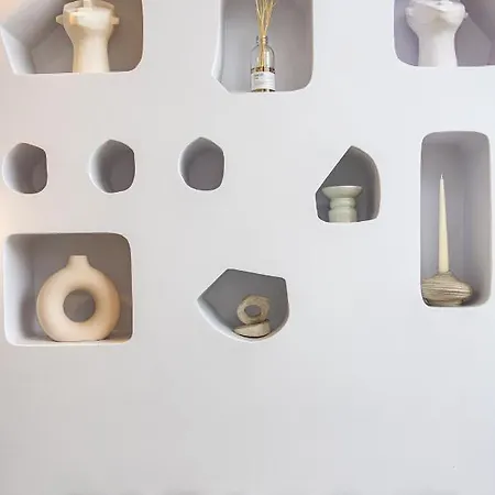 Smilciu - Cozy Studio, 7min To The & Freeparking *