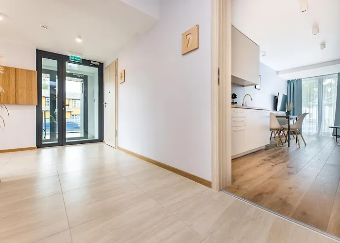 Smilciu - Cozy Studio, 7min To The & Freeparking Апартаменты *